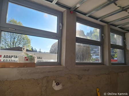 Prenova sanitarij na bazenu Pod skalco (3)